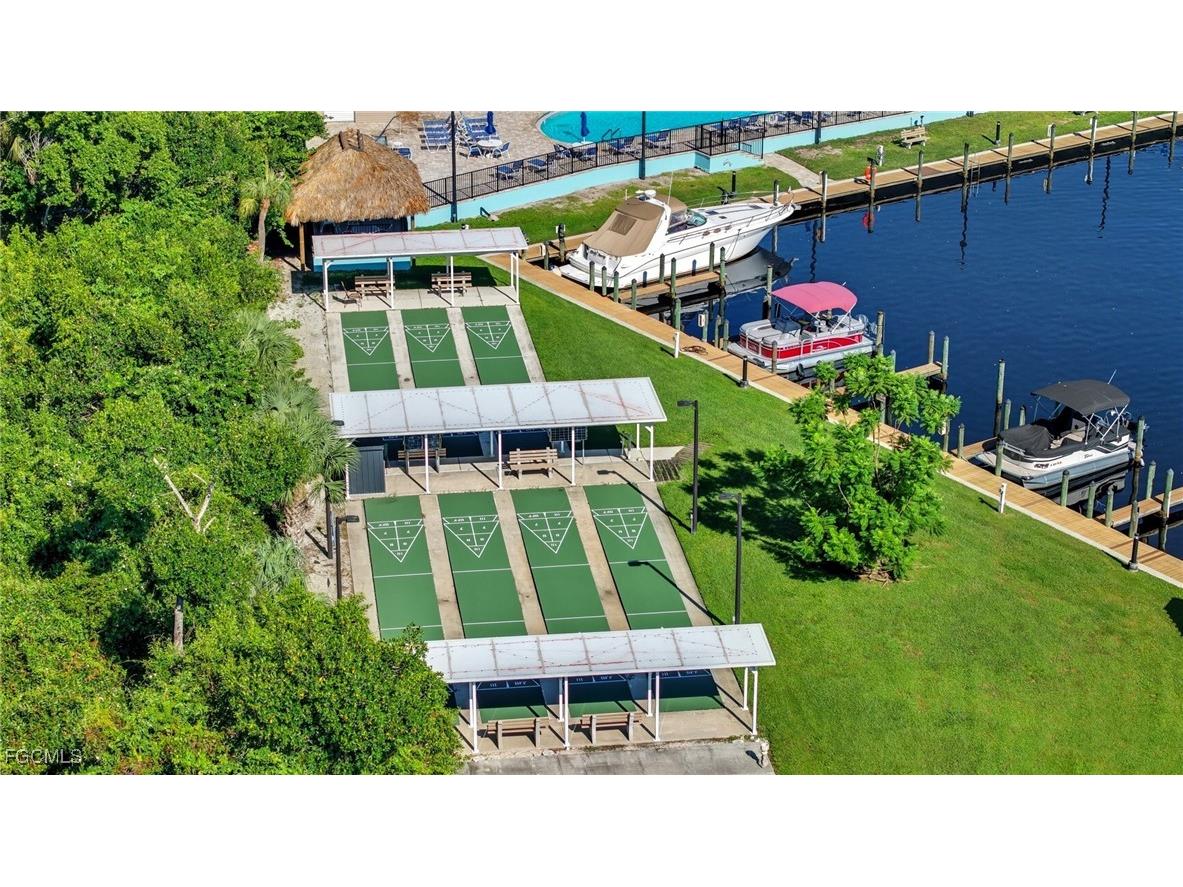 5547 Sir Walter Way North Fort Myers FL 33917 2025004375 image10