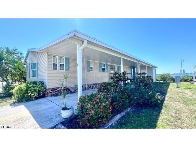 5548 Adam Drive North Fort Myers FL 33917 2026021972 image35