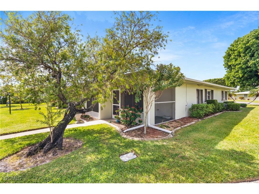 5549 Boynton Lane Fort Myers FL 33919 2025016088 image27