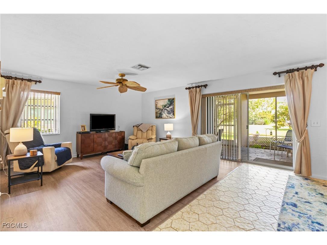 5549 Boynton Lane Fort Myers FL 33919 2025016088 image8