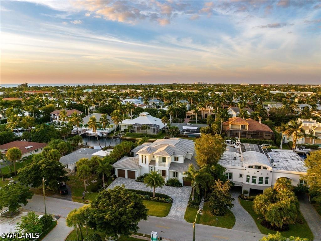 555 17th Avenue S Naples FL 34102 226016776 image7
