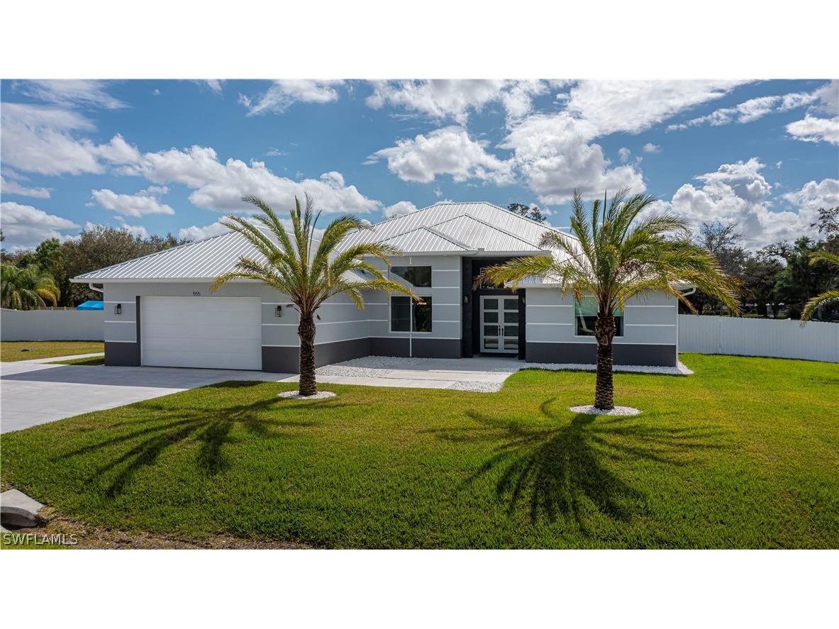 555 Fort Thompson Avenue Labelle FL 33935 223011536 image1