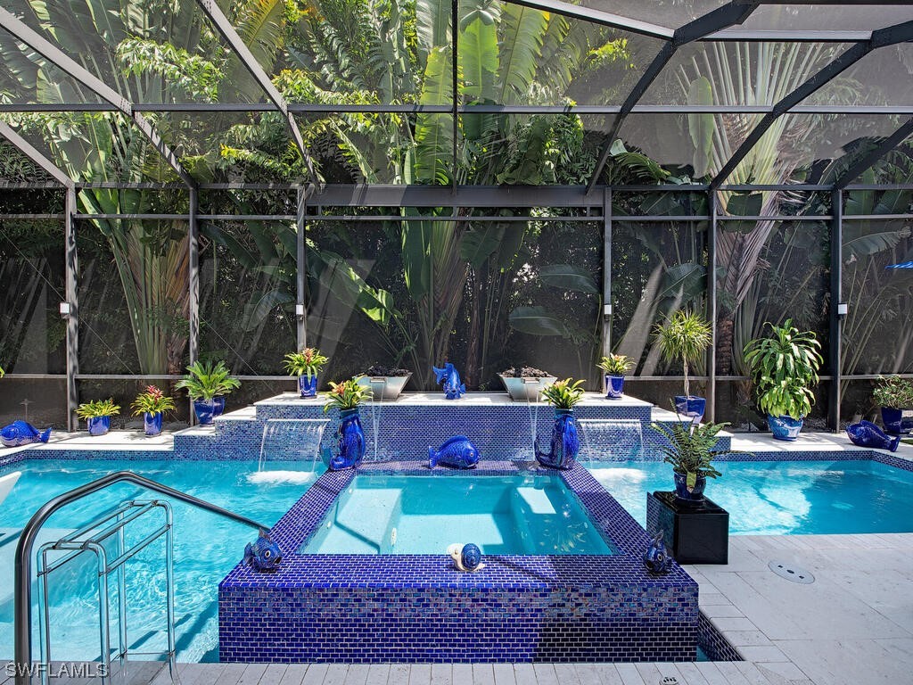 555 Mooring Line Drive Naples FL 34103 223030652 image1