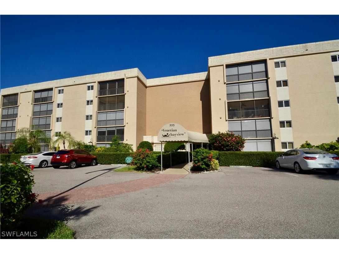 555 Park Shore Drive #410 Naples FL 34103 222067688 image1