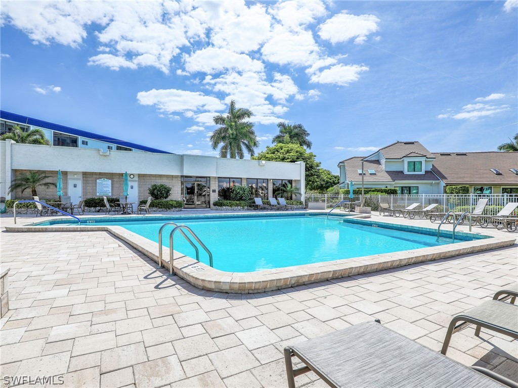 555 Park Shore Drive #B-113 Naples FL 34103 224032455 image39