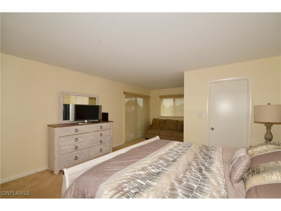 555 Park Shore Drive #B-309 Naples FL 34103 225061867 image13