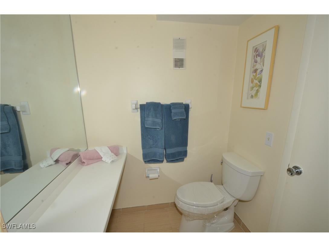555 Park Shore Drive #B-309 Naples FL 34103 225061867 image16
