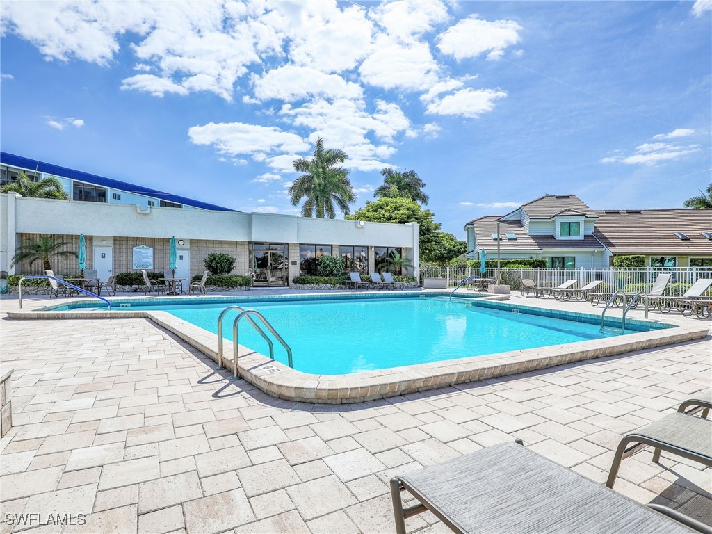 555 Park Shore Drive #B-309 Naples FL 34103 225061867 image23