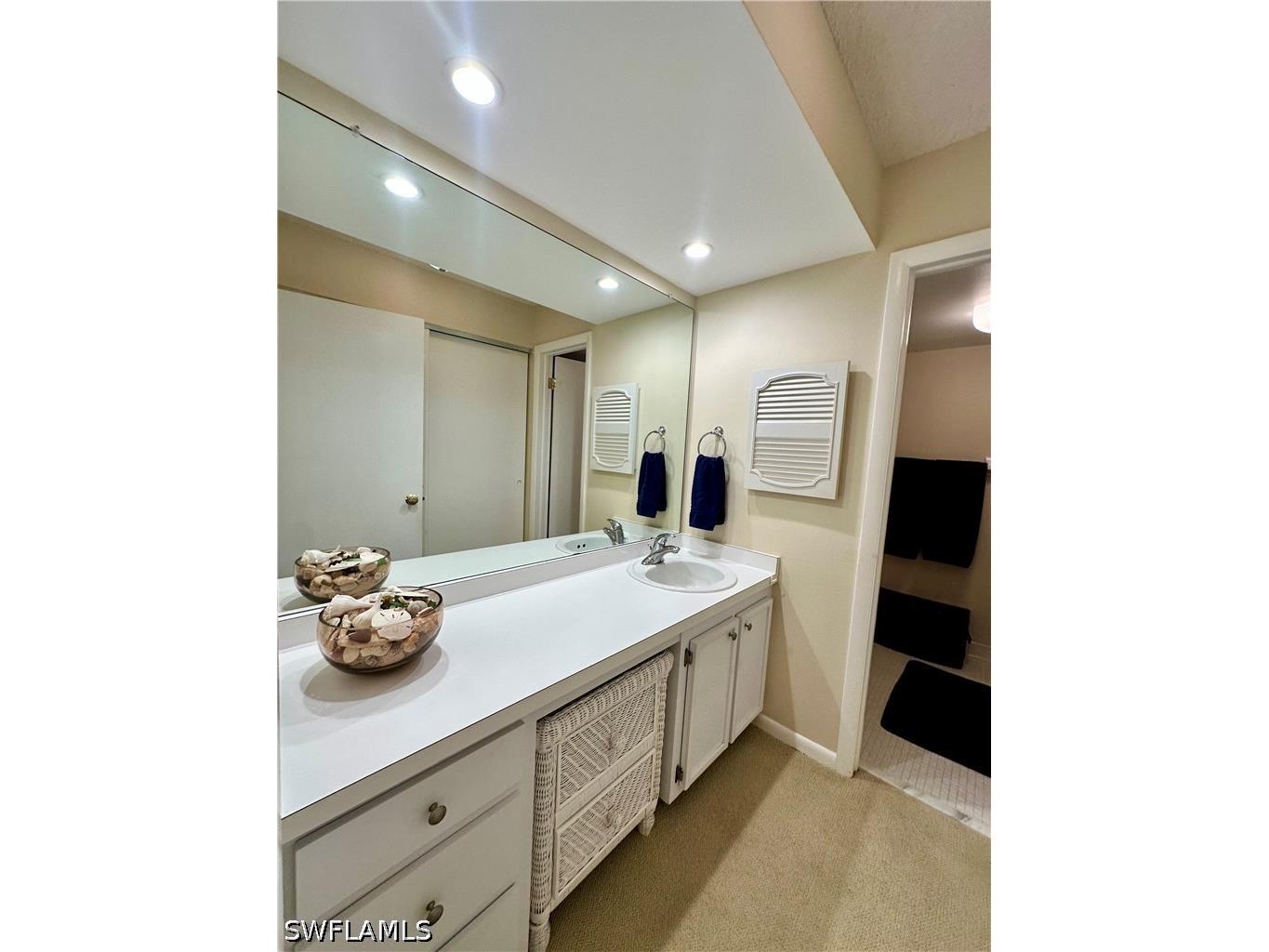 555 Park Shore Drive #B205 Naples FL 34103 226016692 image19