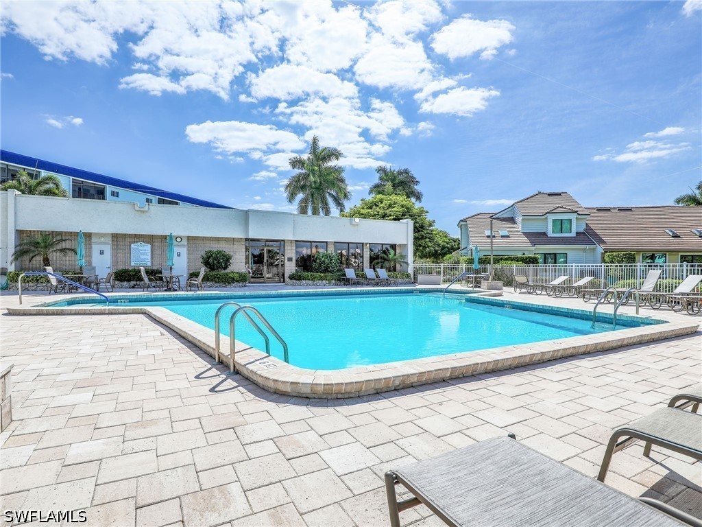 555 Park Shore Drive #B205 Naples FL 34103 226016692 image34