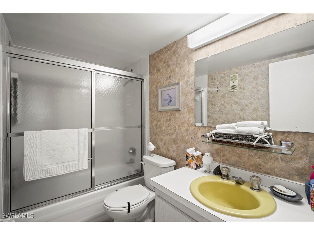 555 Park Shore Drive #B212 Naples FL 34103 225063066 image27