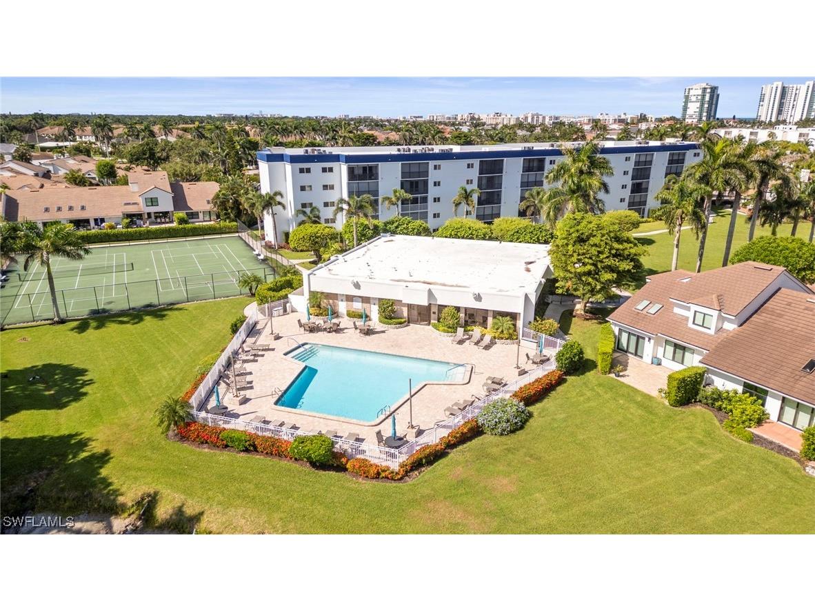 555 Park Shore Drive #B212 Naples FL 34103 225063066 image3