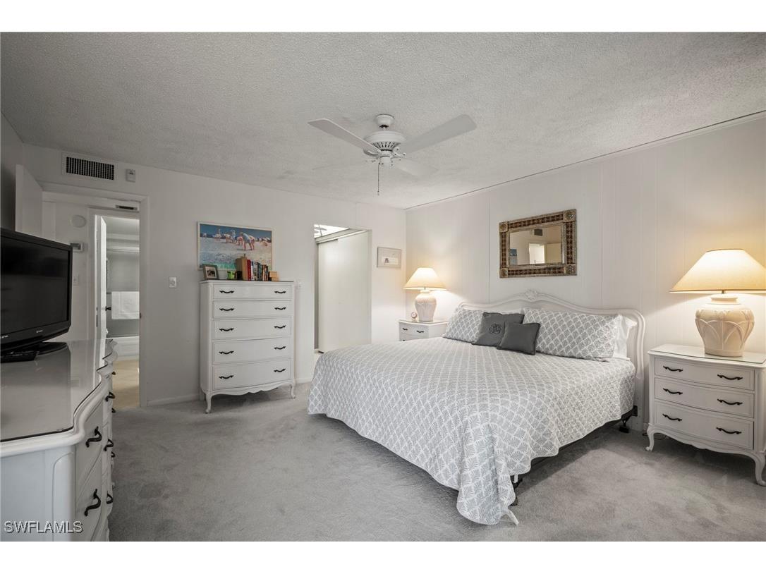 555 Park Shore Drive #B212 Naples FL 34103 225063066 image30