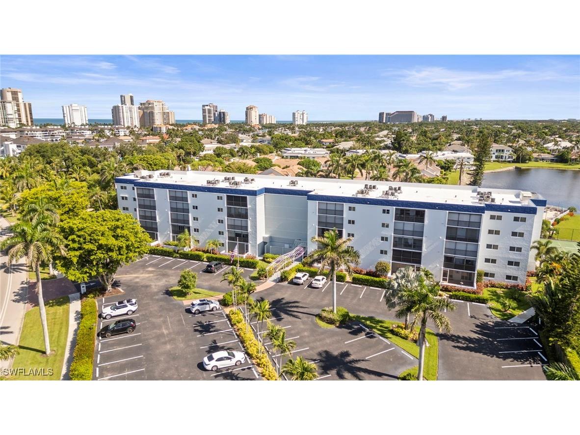 555 Park Shore Drive #B212 Naples FL 34103 225063066 image4