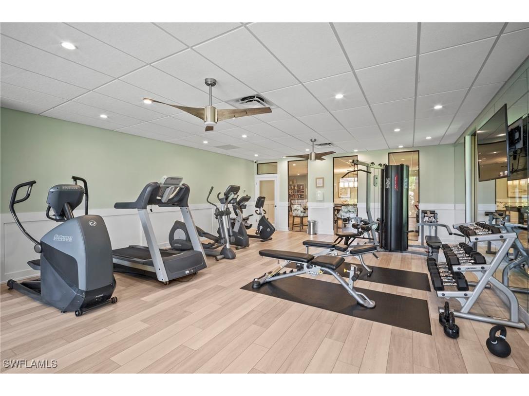 555 Park Shore Drive #B212 Naples FL 34103 225063066 image43