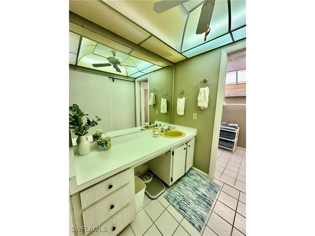 555 Park Shore Drive #B212 Naples FL 34103 225081121 image18