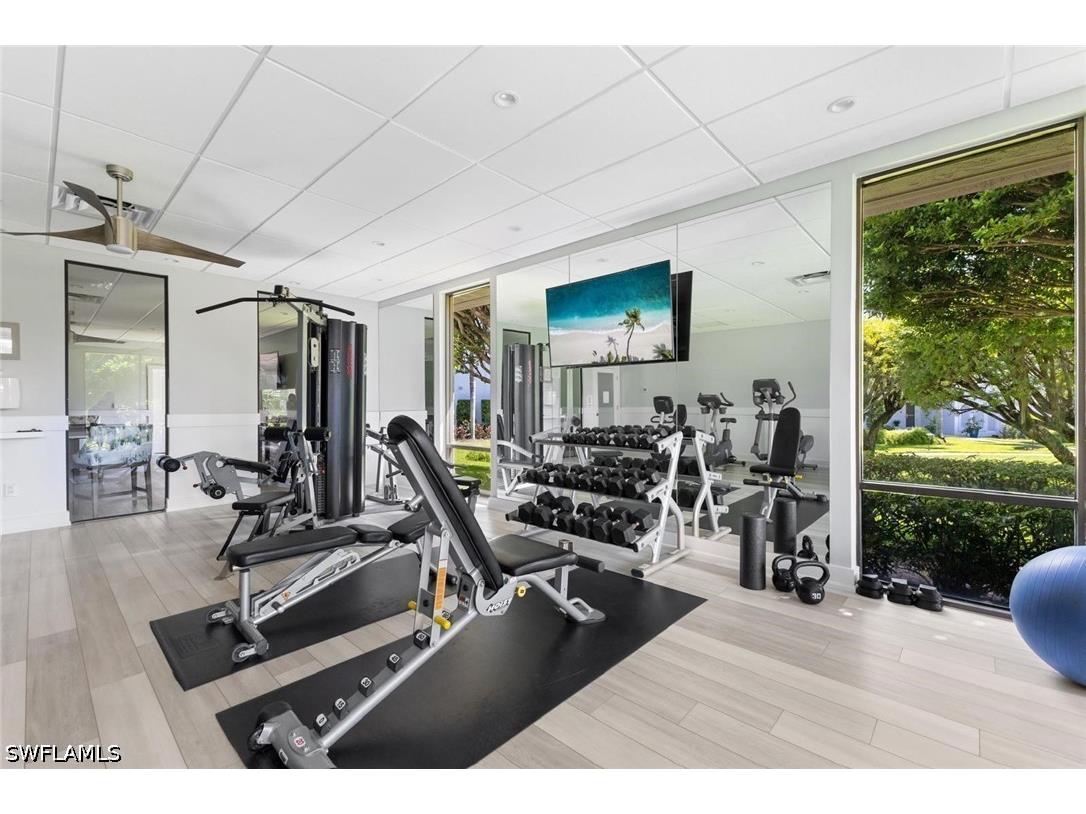 555 Park Shore Drive #B302 Naples FL 34103 226016701 image6
