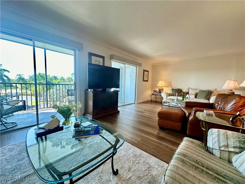 555 Park Shore Drive #B403 Naples FL 34103 225066524 image11