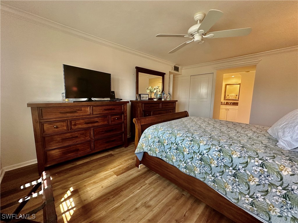 555 Park Shore Drive #B403 Naples FL 34103 225066524 image23