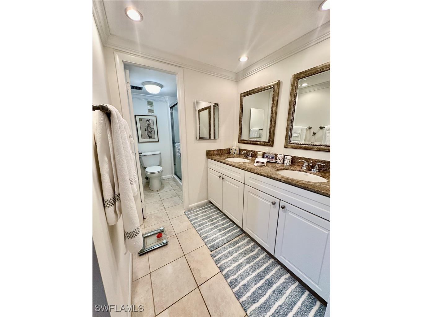 555 Park Shore Drive #B403 Naples FL 34103 225066524 image27