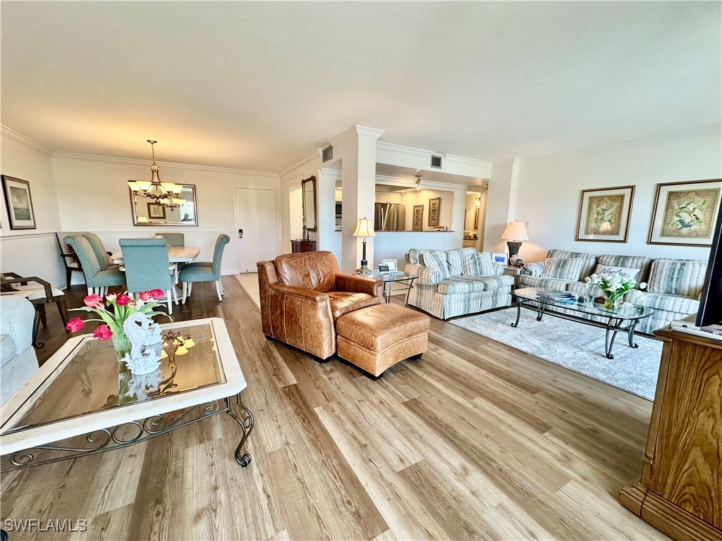 555 Park Shore Drive #B403 Naples FL 34103 225066524 image4
