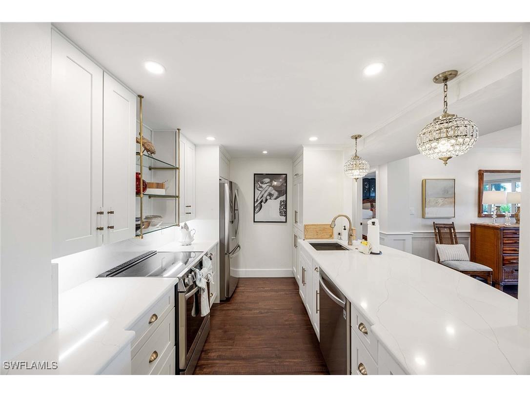 555 Park Shore Drive #B408 Naples FL 34103 225057613 image14