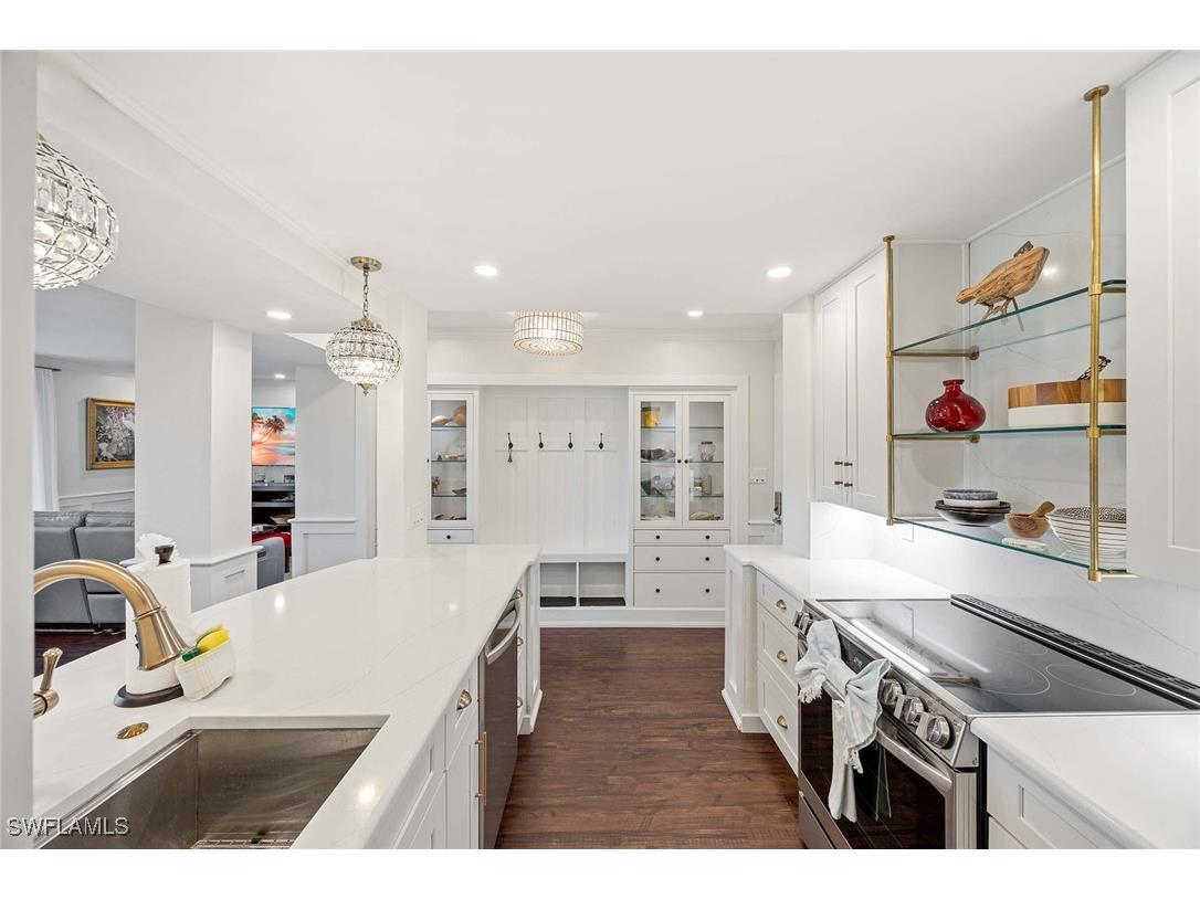 555 Park Shore Drive #B408 Naples FL 34103 225057613 image16