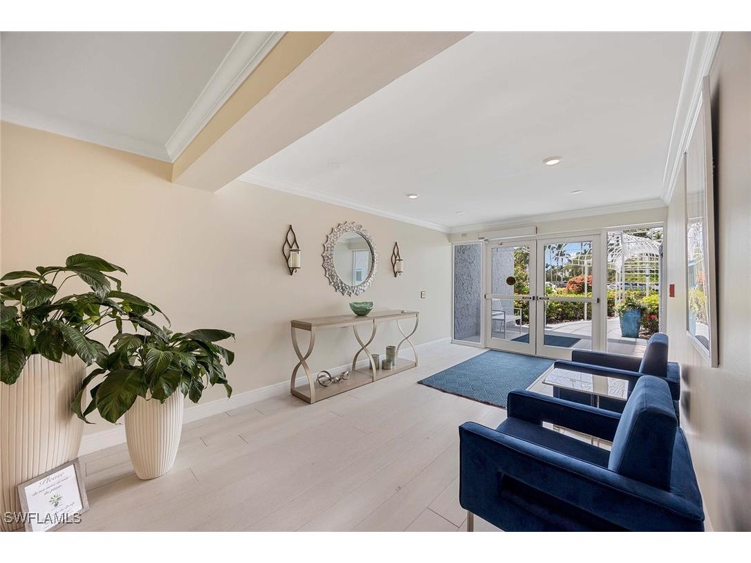 555 Park Shore Drive #B408 Naples FL 34103 225057613 image4