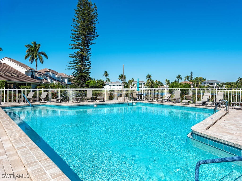 555 Park Shore Drive #B411 Naples FL 34103 225079359 image12