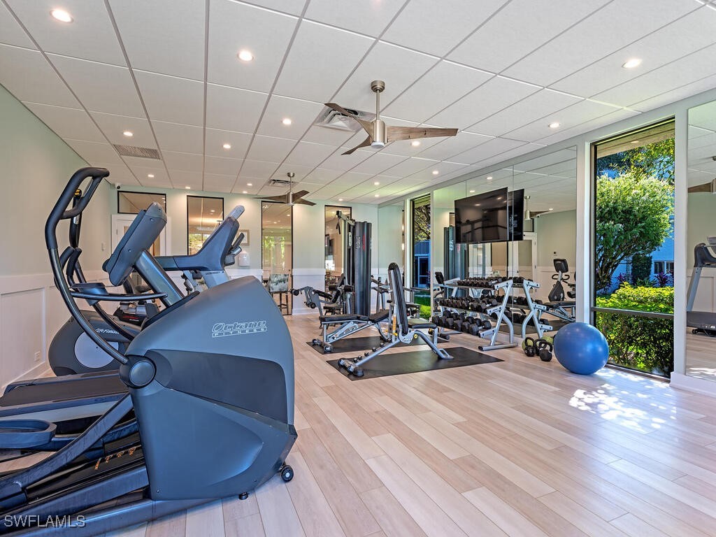 555 Park Shore Drive #B411 Naples FL 34103 225079359 image14