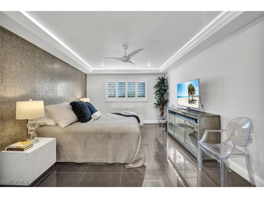 555 Park Shore Drive #B503 Naples FL 34103 225084819 image10