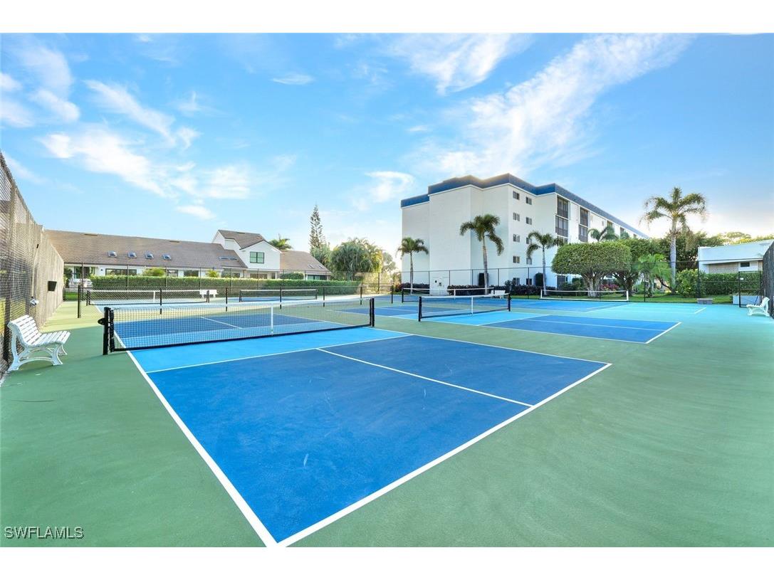 555 Park Shore Drive #B503 Naples FL 34103 225084819 image22