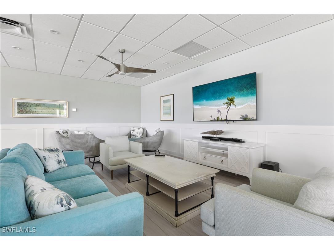 555 Park Shore Dr #B302 Naples FL 34104 225067865 image28