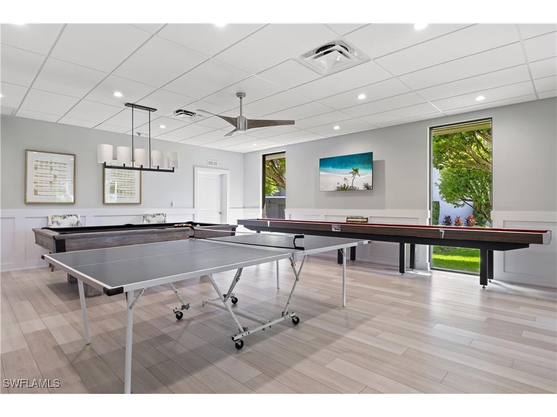 555 Park Shore Dr #B302 Naples FL 34104 225067865 image9