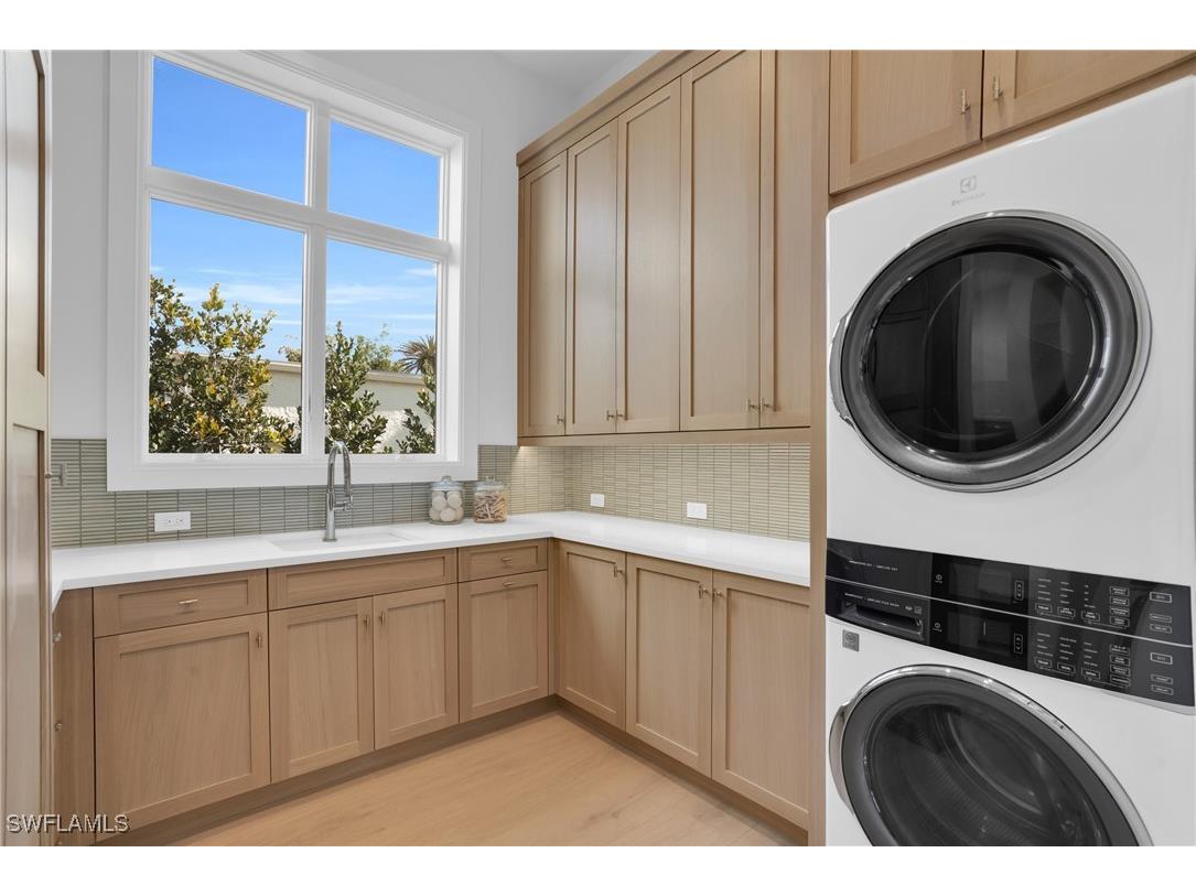 555 Whispering Pine Lane Naples FL 34103 226000107 image36