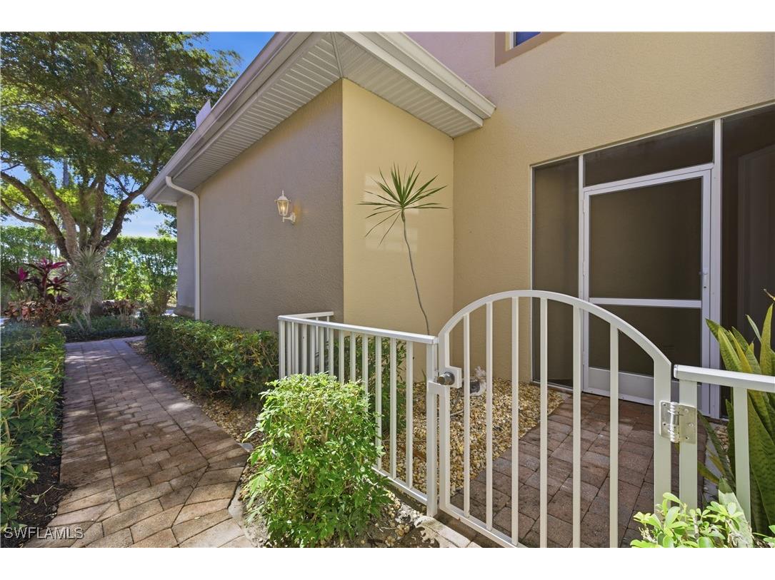 5550 Berkshire Drive #103 Fort Myers FL 33912 226002832 image1
