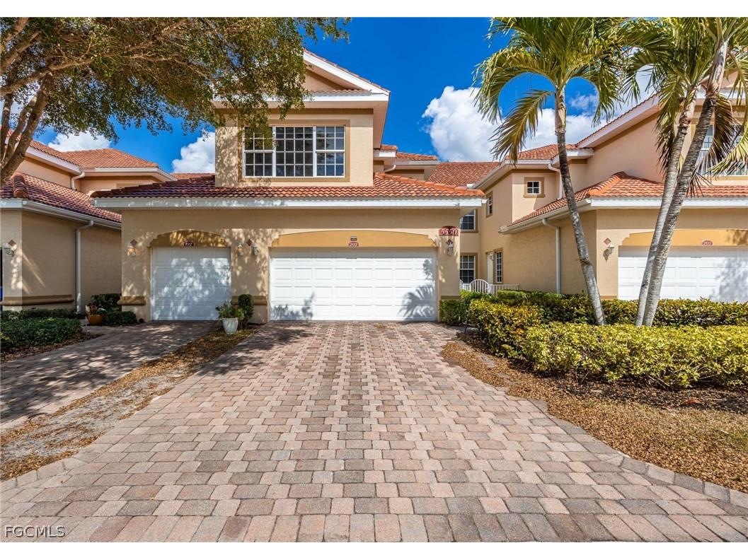 5550 Berkshire Drive #202 Fort Myers FL 33912 2026008836 image1