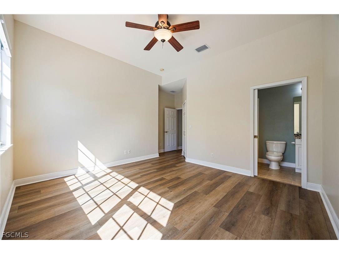 5550 Berkshire Drive #202 Fort Myers FL 33912 2026008836 image20