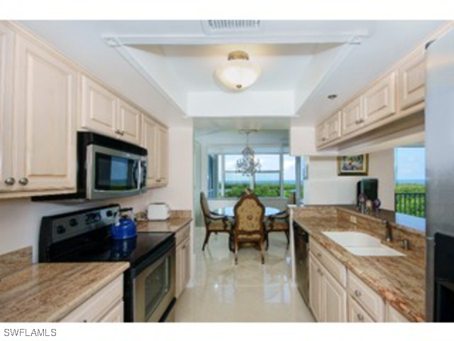 5550 Heron Point Drive #505 Naples FL 34108 225070726 image3