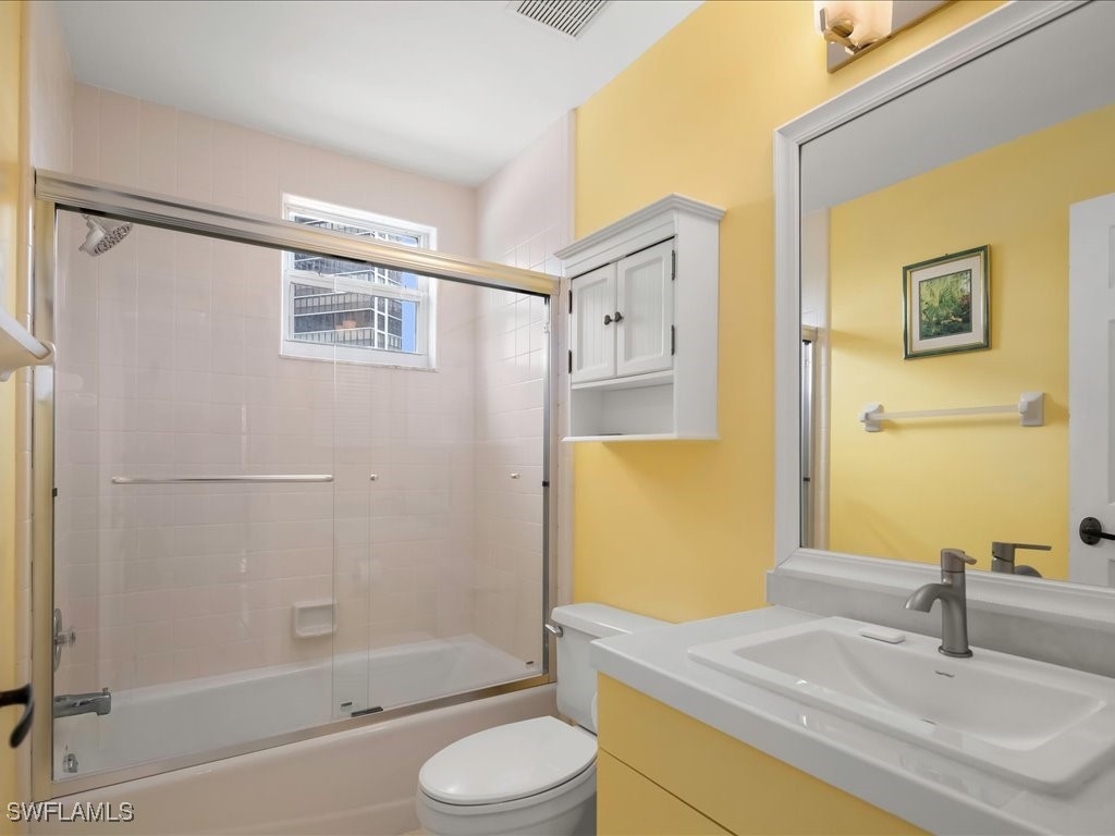 5550 Heron Point Drive #105 Naples FL 34108 225071511 image14