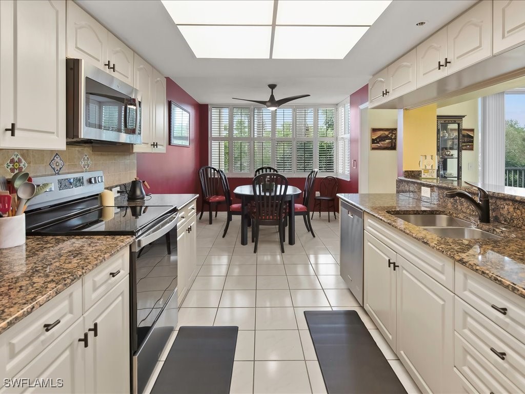 5550 Heron Point Drive #105 Naples FL 34108 225071511 image6