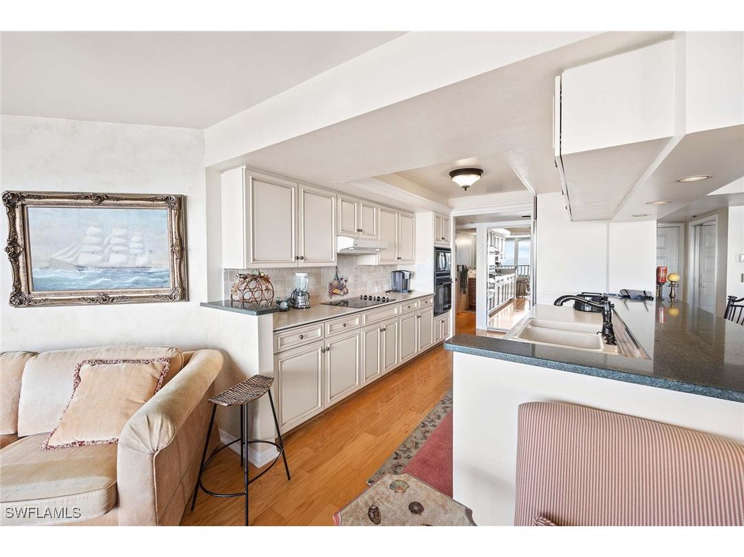 5550 Heron Point Drive #1201 Naples FL 34108 225072184 image9