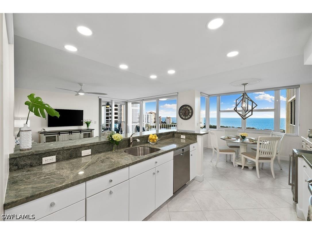 5550 Heron Point Drive #1702 Naples FL 34108 226012538 image1