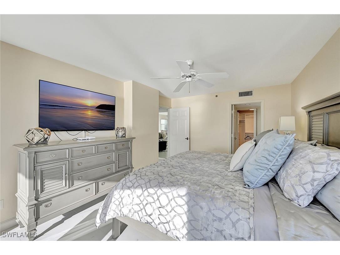 5550 Heron Point Drive #1802 Naples FL 34108 225074192 image15