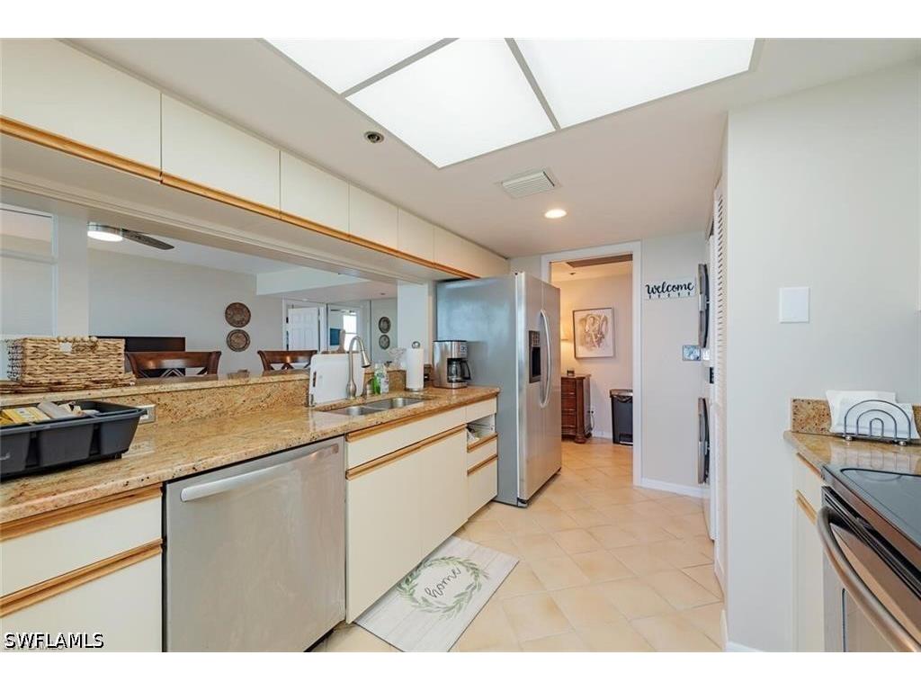 5550 Heron Point Drive #2003 Naples FL 34108 226017618 image6