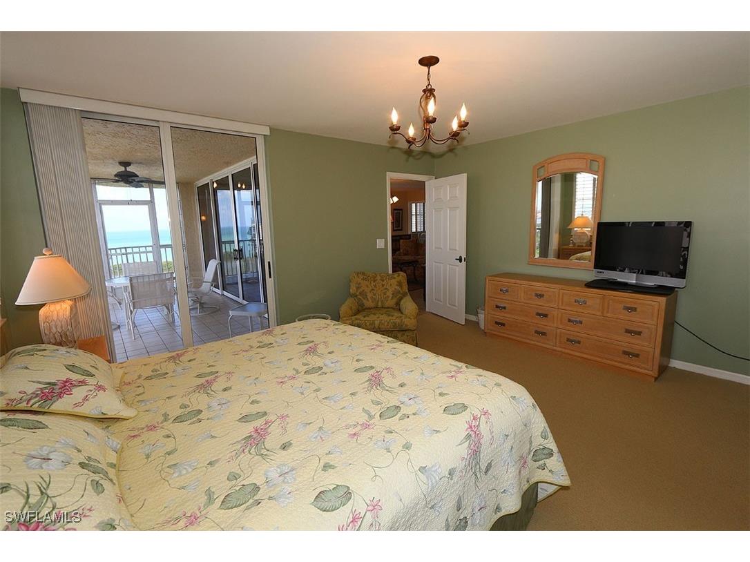 5550 Heron Point Drive #2004 Naples FL 34108 225045326 image15