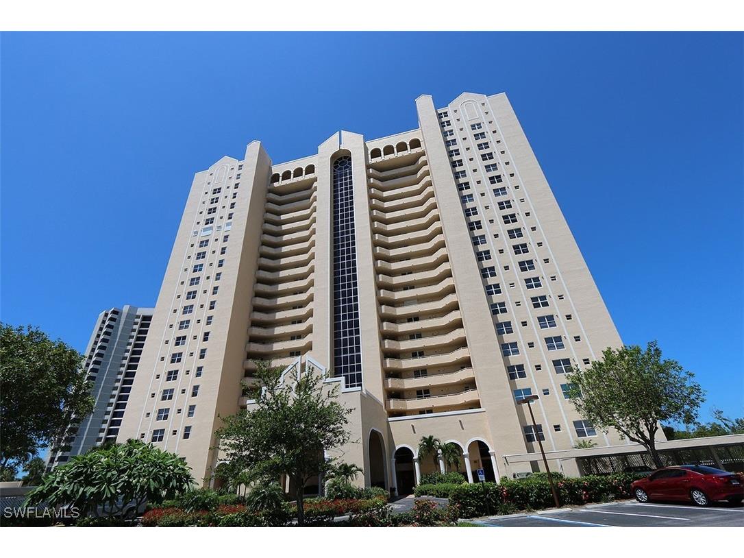 5550 Heron Point Drive #2004 Naples FL 34108 225045326 image30