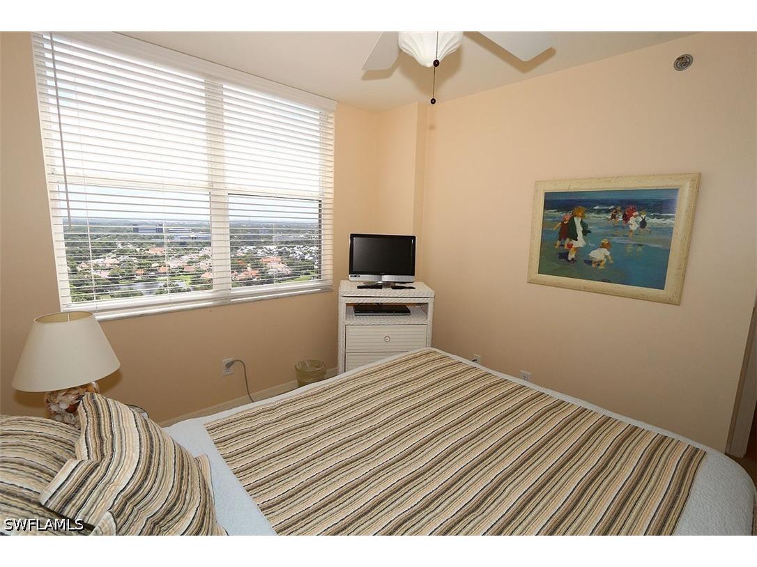 5550 Heron Point Drive #2004 Naples FL 34108 226015563 image21
