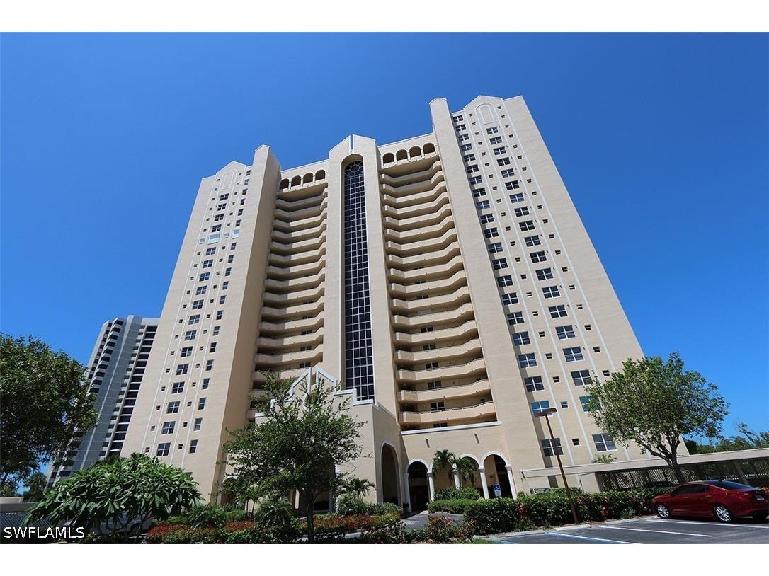 5550 Heron Point Drive #2004 Naples FL 34108 226015563 image30