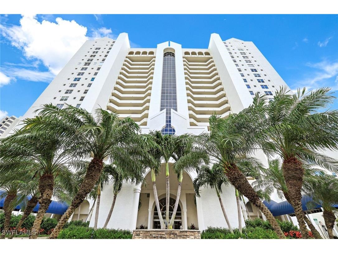 5550 Heron Point Drive #304 Naples FL 34108 225050448 image18
